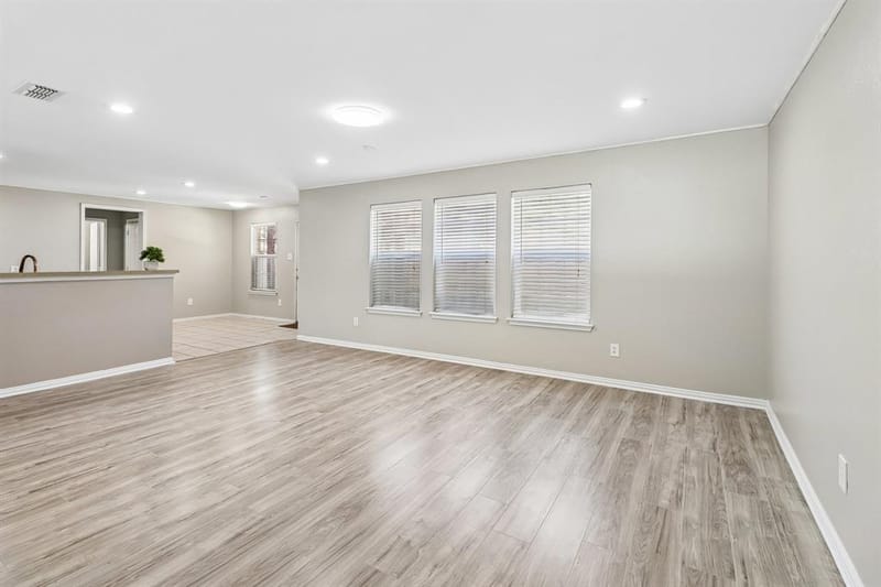 503 Angela Lane, Euless TX 76039 - Photo 7