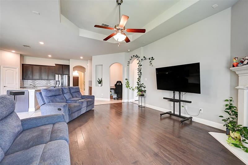 4016 Blessington Drive, Frisco TX 75036 - Photo 5