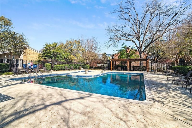 12437 Montego Plaza, Dallas TX 75230 - Photo 10