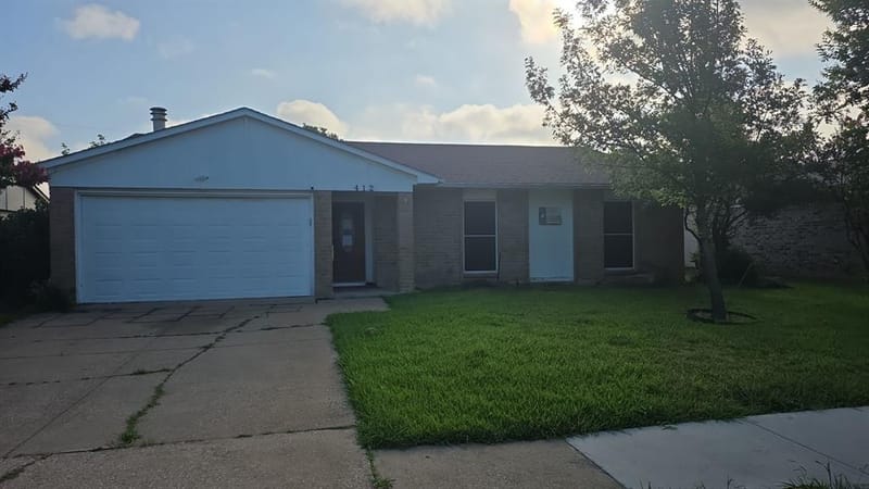 412 Forestwood Drive, Forney TX 75126