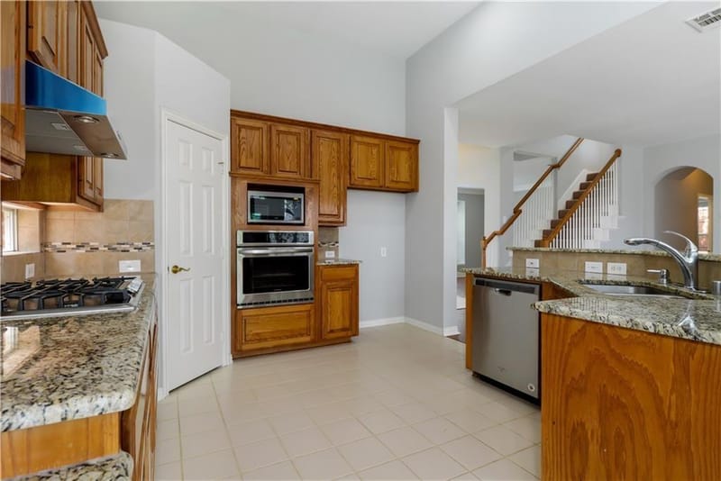 4421 Maize Drive, Plano TX 75093 - Photo 7