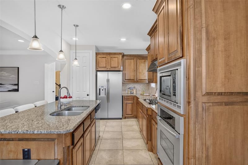 842 Sun Meadow Road, Allen TX 75013 - Photo 7