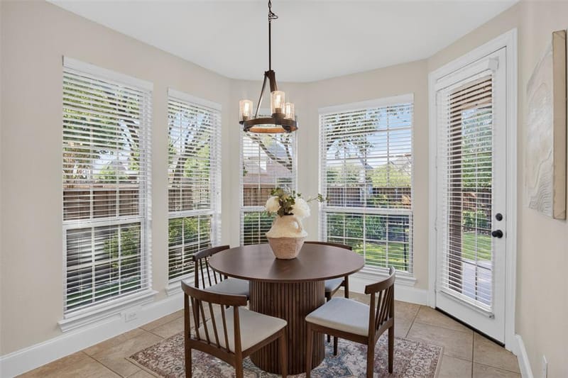842 Sun Meadow Road, Allen TX 75013 - Photo 10