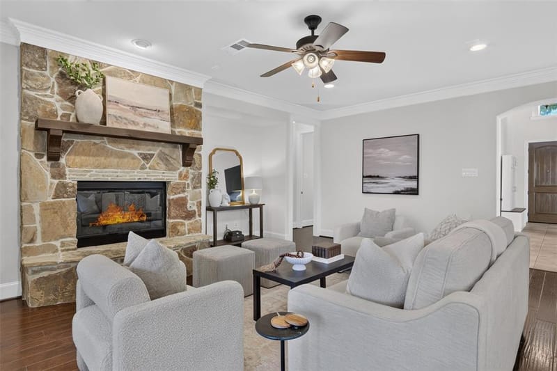 842 Sun Meadow Road, Allen TX 75013 - Photo 8