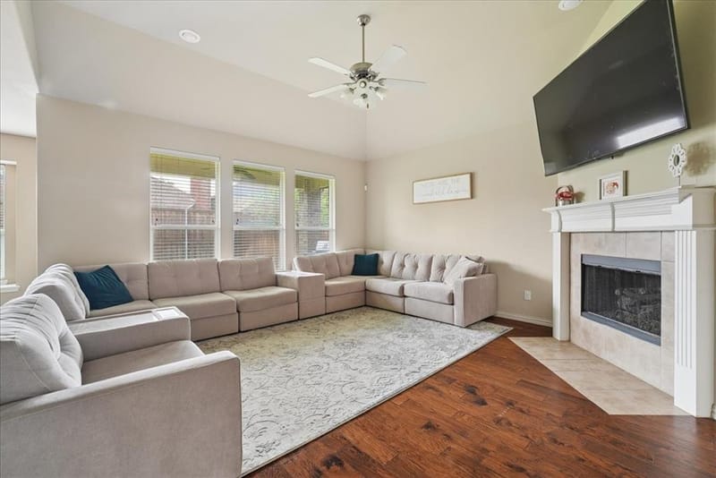 2605 Greyhawk Drive, Little Elm TX 75068 - Photo 5