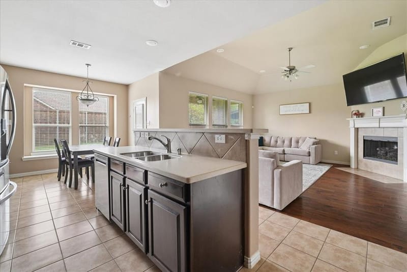 2605 Greyhawk Drive, Little Elm TX 75068 - Photo 10