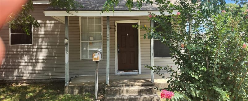 824 Carver Street, Mesquite TX 75149 - Photo 3