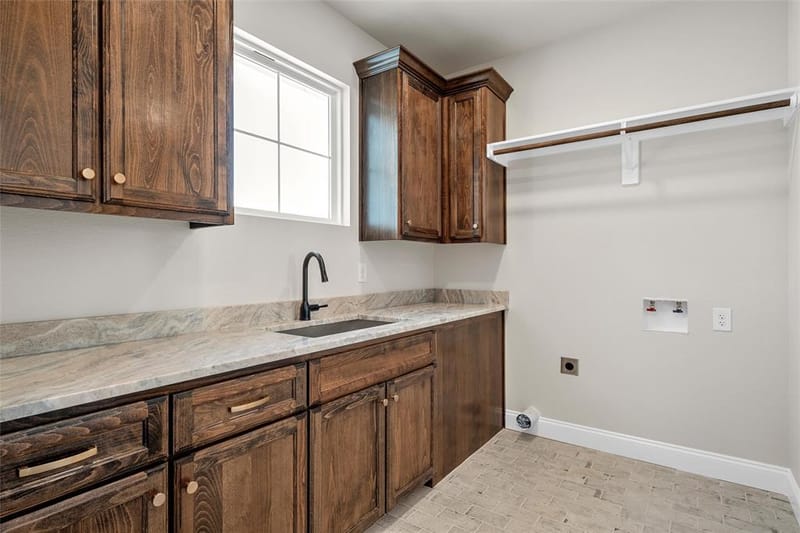 1025 Galaxy, Woodway TX 76712 - Photo 14
