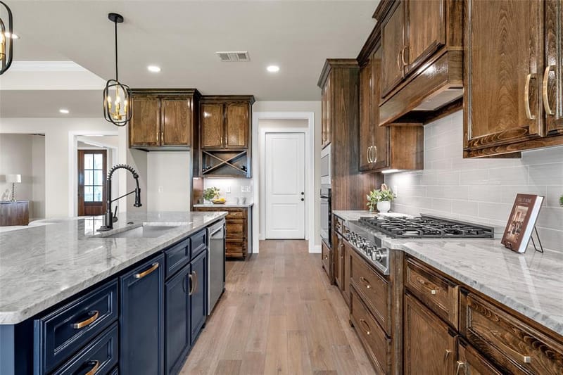 1025 Galaxy, Woodway TX 76712 - Photo 8