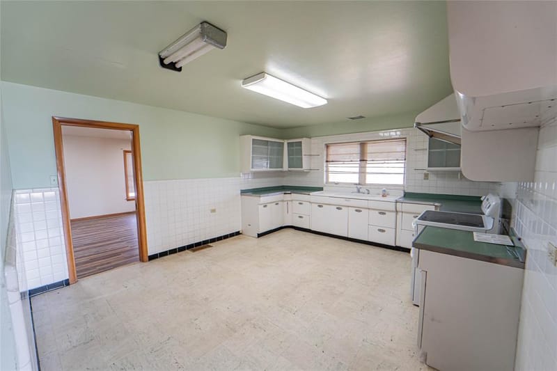 514 W Walker Street, Breckenridge TX 76424 - Photo 6