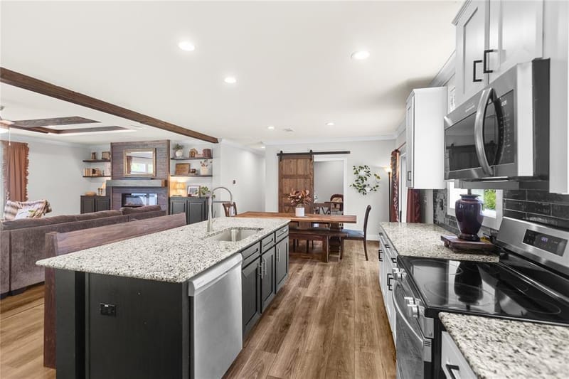 645 Vz County Road 4926, Ben Wheeler TX 75754 - Photo 7
