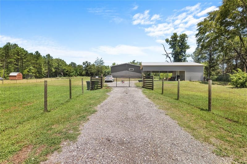 645 Vz County Road 4926, Ben Wheeler TX 75754 - Photo 31