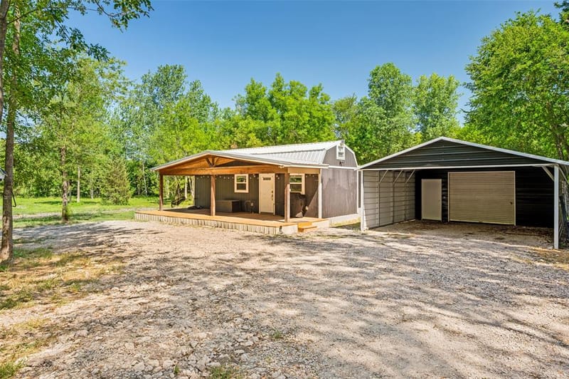 555 Yowell Hill Road, Tom Bean TX 75491 - Photo 2