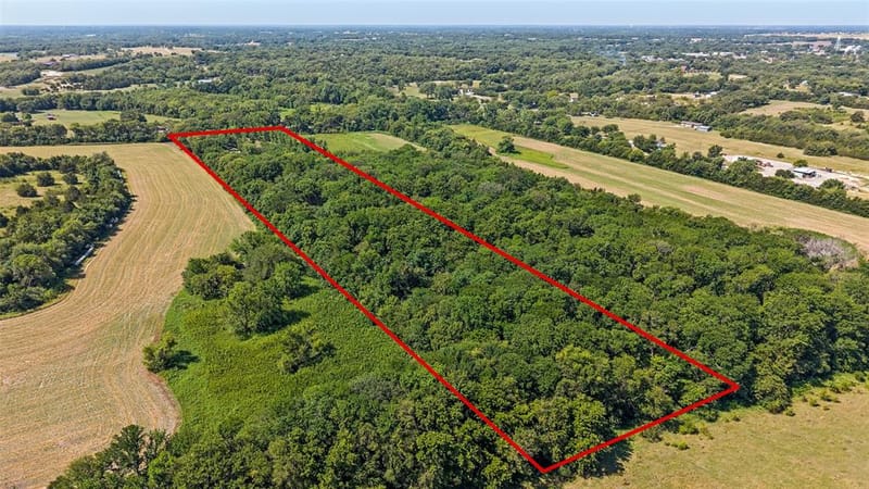 555 Yowell Hill Road, Tom Bean TX 75491 - Photo 11