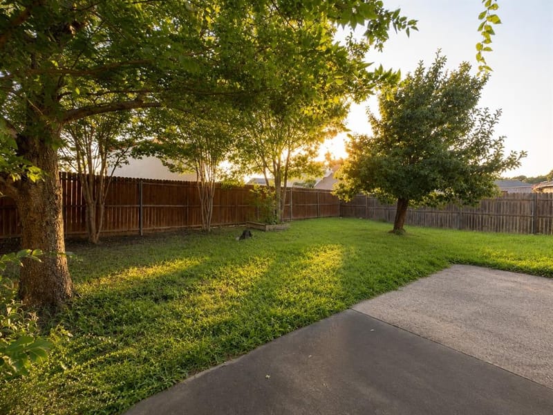 917 Bard Drive, Garland TX 75040 - Photo 13
