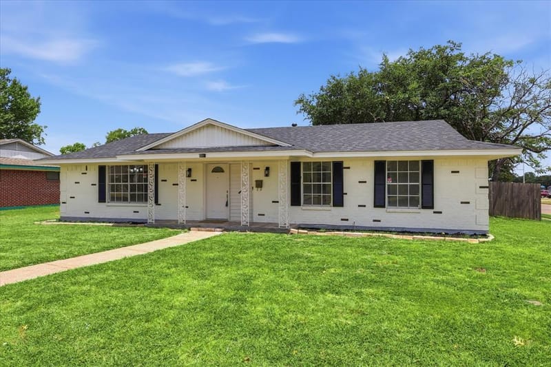 3301 Hillsdale Lane, Garland TX 75042 - Photo 2