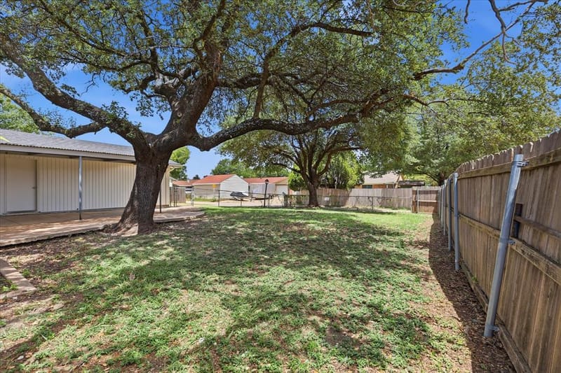 3301 Hillsdale Lane, Garland TX 75042 - Photo 28