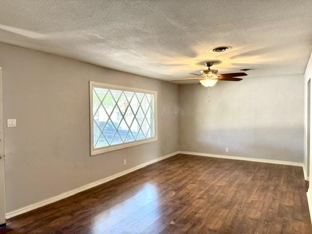 3912 Shawnee Trail, Lake Worth TX 76135 - Photo 3