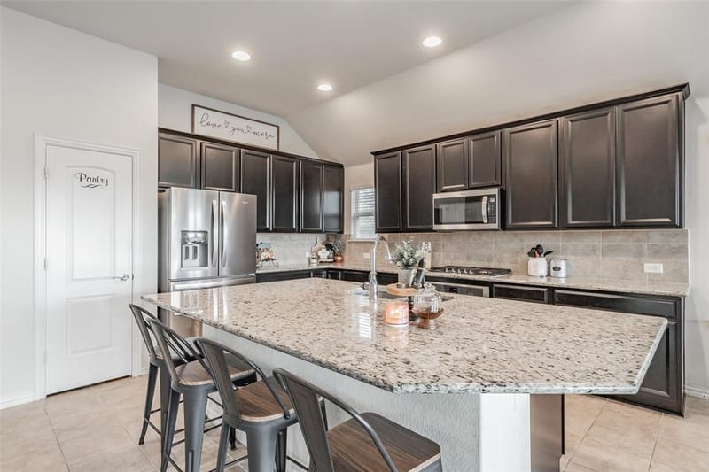 3705 Cicada Lane, Mansfield TX 76084 - Photo 8