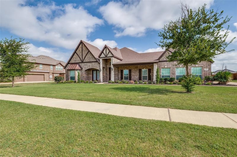 217 Castle Creek Drive, Red Oak TX 75154 - Photo 5