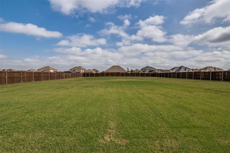 217 Castle Creek Drive, Red Oak TX 75154 - Photo 34