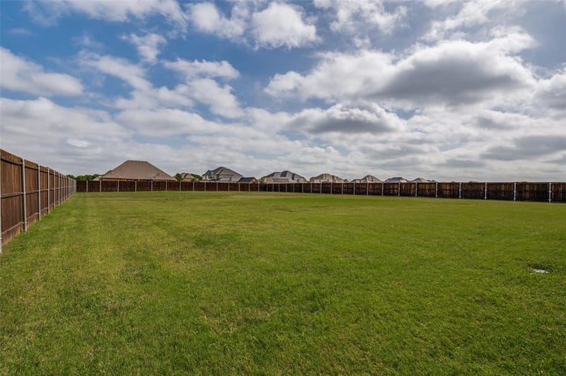 217 Castle Creek Drive, Red Oak TX 75154 - Photo 35