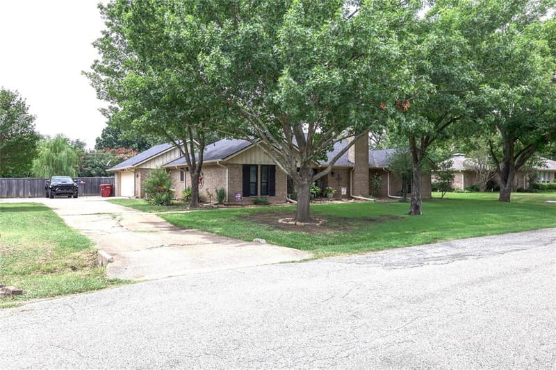 5500 Bello Vista Drive, Sherman TX 75090 - Photo 3