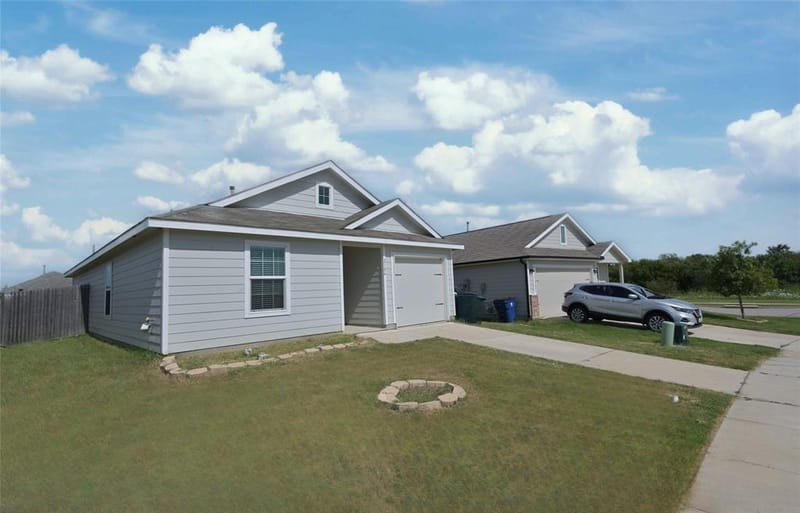 2104 Mackinac Lane, Crandall TX 75114 - Photo 2