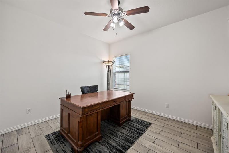 150 Browning Court, Springtown TX 76082 - Photo 20