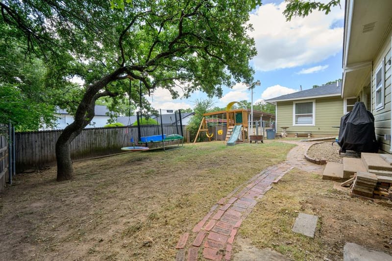 2100 NW 4th Avenue, Mineral Wells TX 76067 - Photo 30