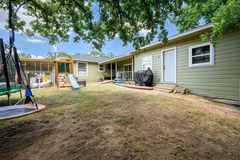 2100 NW 4th Avenue, Mineral Wells TX 76067 - Photo 31