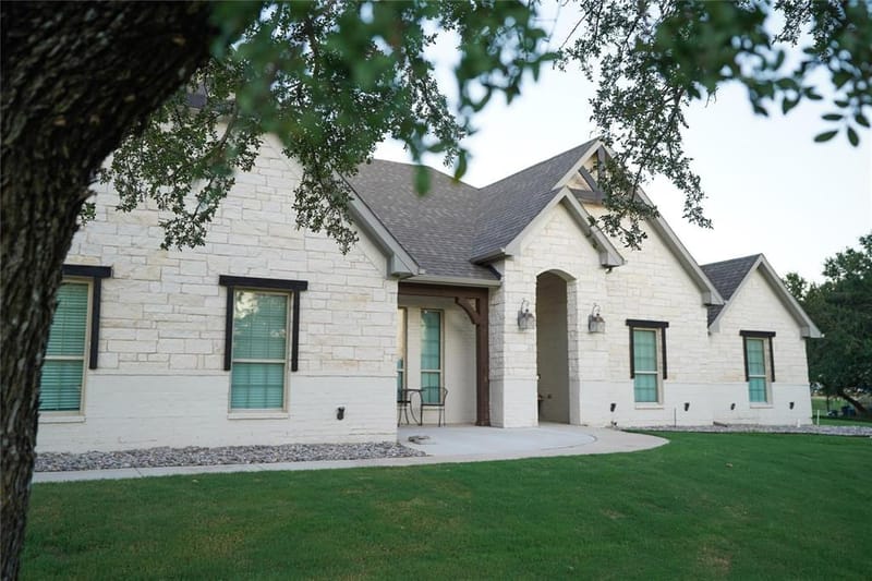 1945 County Road 1111, Decatur TX 76234 - Photo 4