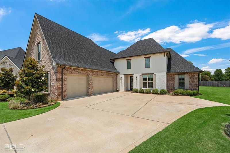 176 N Canal Drive, Bossier City LA 71111 - Photo 2