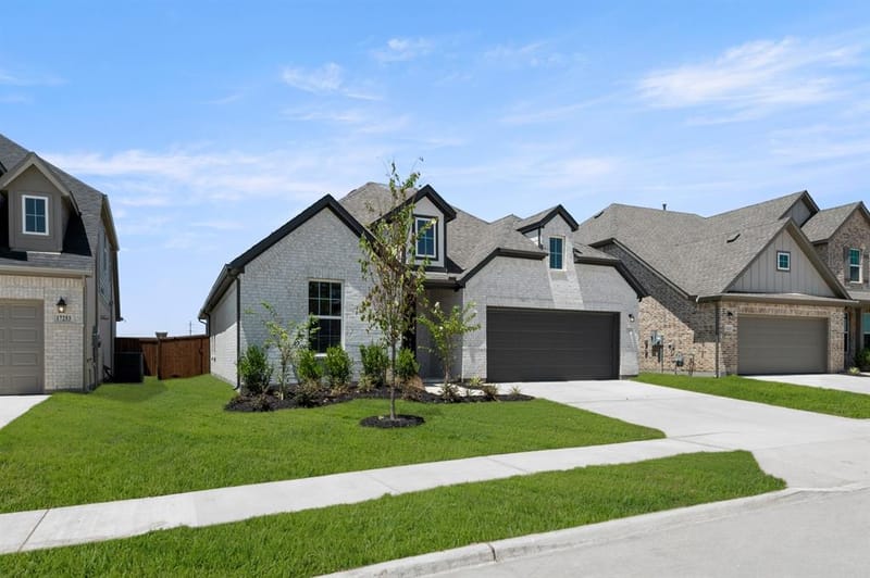 17257 Oxborough Drive, Justin TX 76247 - Photo 28