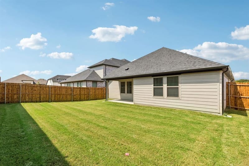 473 Hocking Hills Drive, Waxahachie TX 75165 - Photo 7