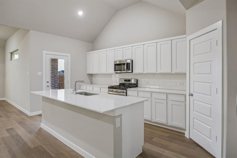 456 Hocking Hills Drive, Waxahachie TX 75165 - Photo 6