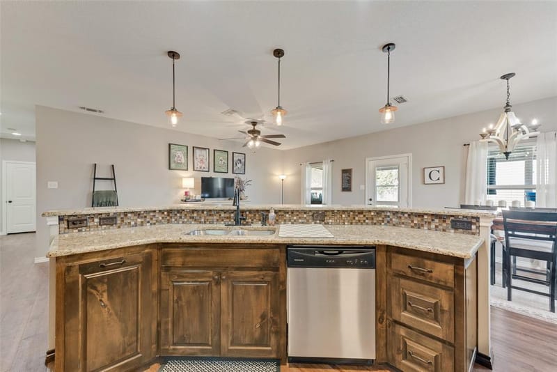 120 Horseshoe Lake Drive, Edgewood TX 75117 - Photo 12