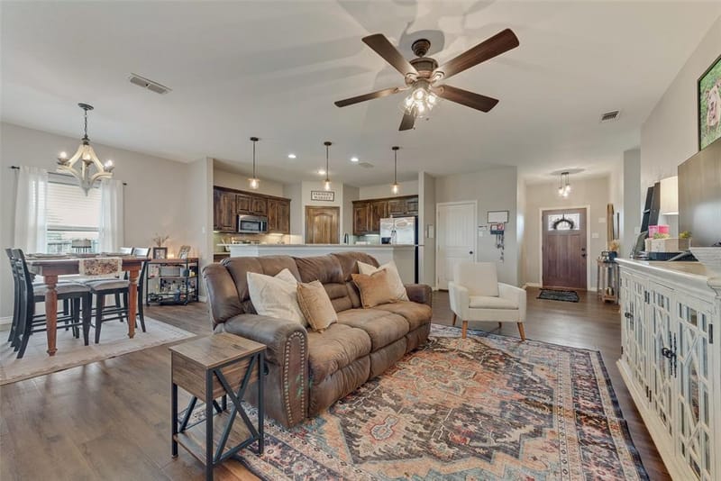 120 Horseshoe Lake Drive, Edgewood TX 75117 - Photo 8