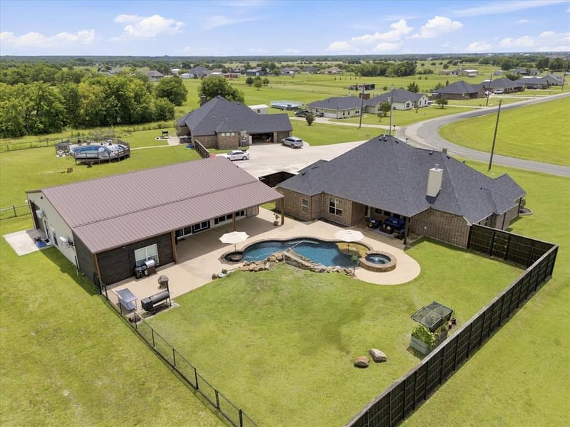 2447 County Road 2710, Caddo Mills TX 75135 - Photo 38