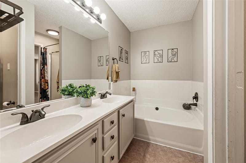 8112 Heritage Place Drive, Fort Worth TX 76137 - Photo 17