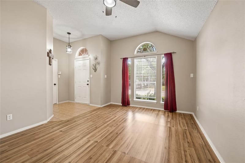 8112 Heritage Place Drive, Fort Worth TX 76137 - Photo 4