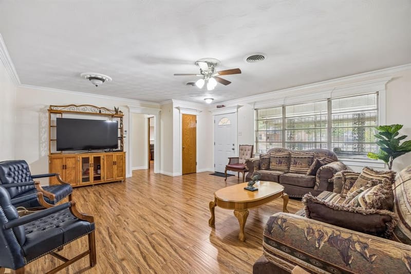 2122 S Vernon Avenue, Dallas TX 75224 - Photo 6