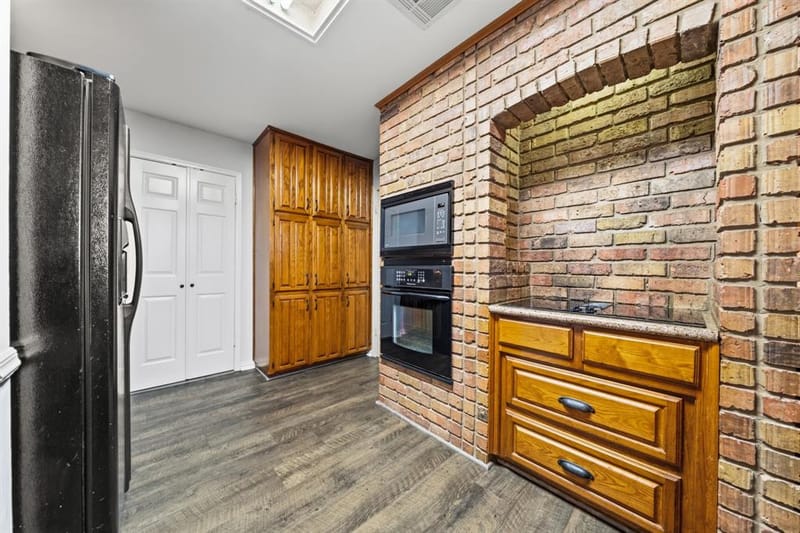 9208 Country Lake Drive, Waco TX 76708 - Photo 14