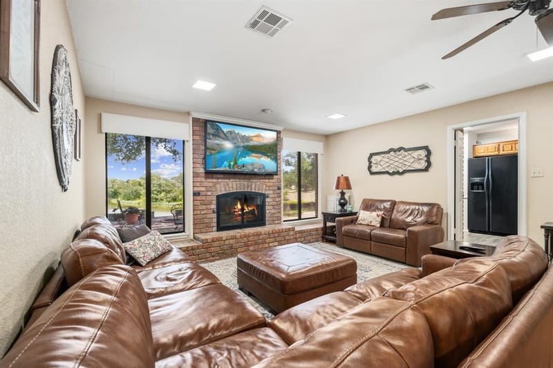 9208 Country Lake Drive, Waco TX 76708 - Photo 11
