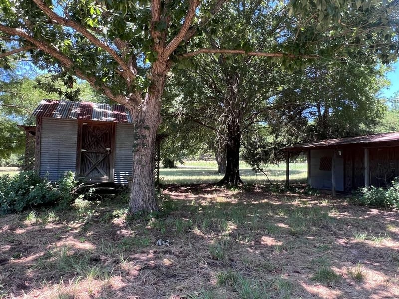 16926 County Road 4336, Larue TX 75770 - Photo 33