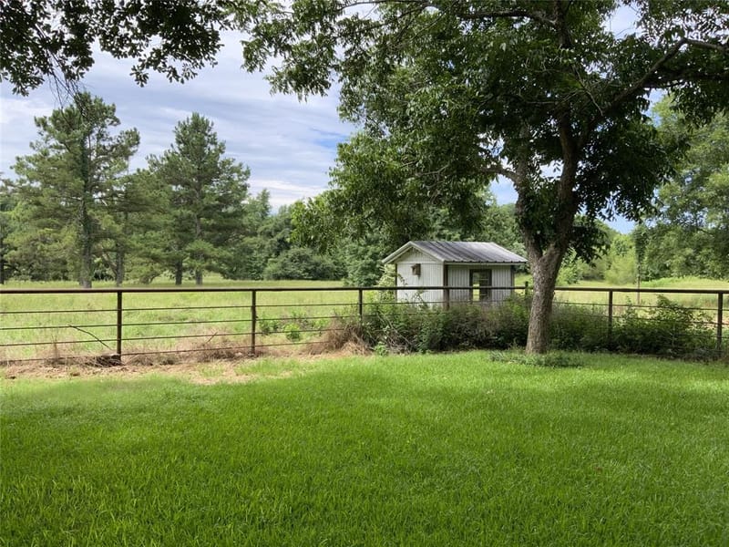 16926 County Road 4336, Larue TX 75770 - Photo 25