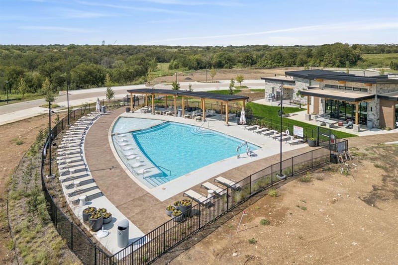 1004 Pearl Crescent Place, Crowley TX 76036 - Photo 31