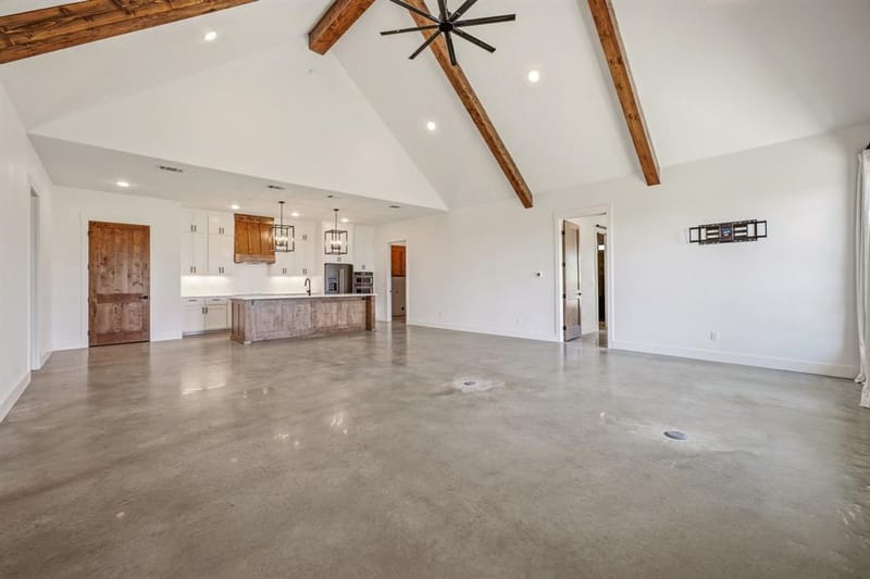 385 Private Road 1733, Stephenville TX 76401 - Photo 8