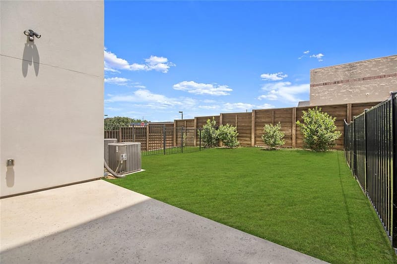 4944 Blaynes View, The Colony TX 75056 - Photo 10