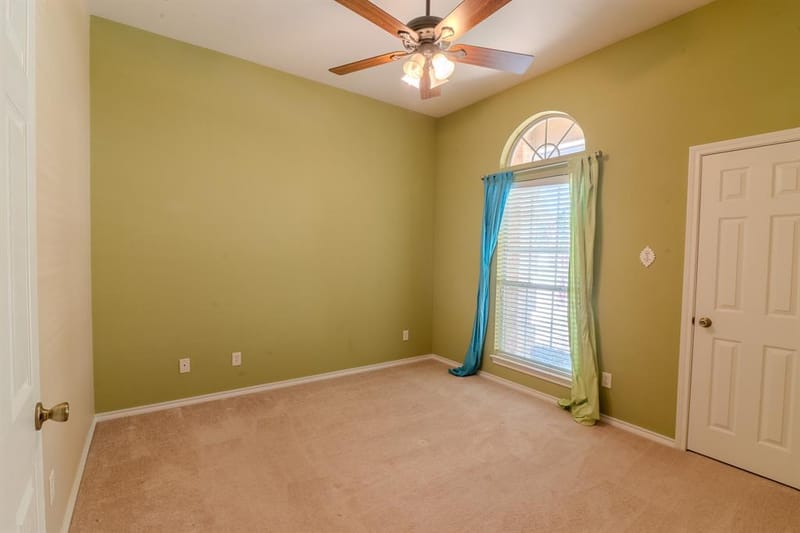 6014 Brenhaven Road, Arlington TX 76017 - Photo 17